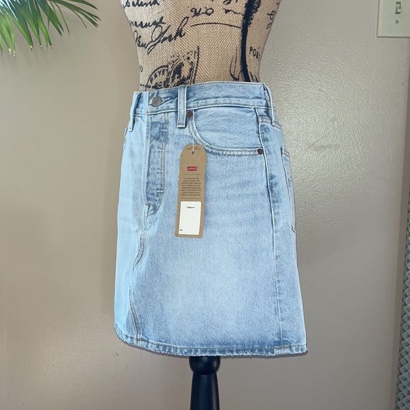NWT Levi’s High Rise Decon Iconic BF Skirt - Picture 6 of 13